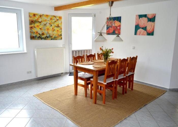 Ferienwohnung Charlott Im Riesengebirge Dolni Lanov Exterior foto